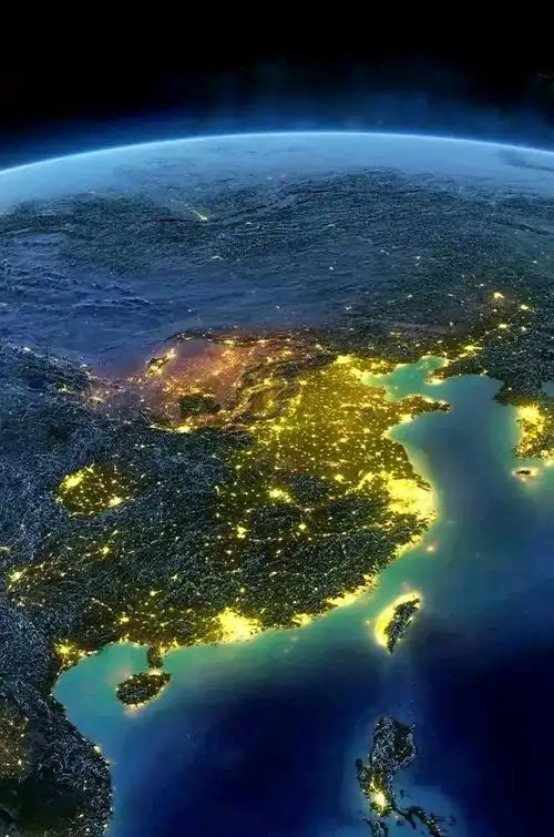 结合夜景灯光卫星图基本上可以反映出:人均gdp达到2万美元以上的地方