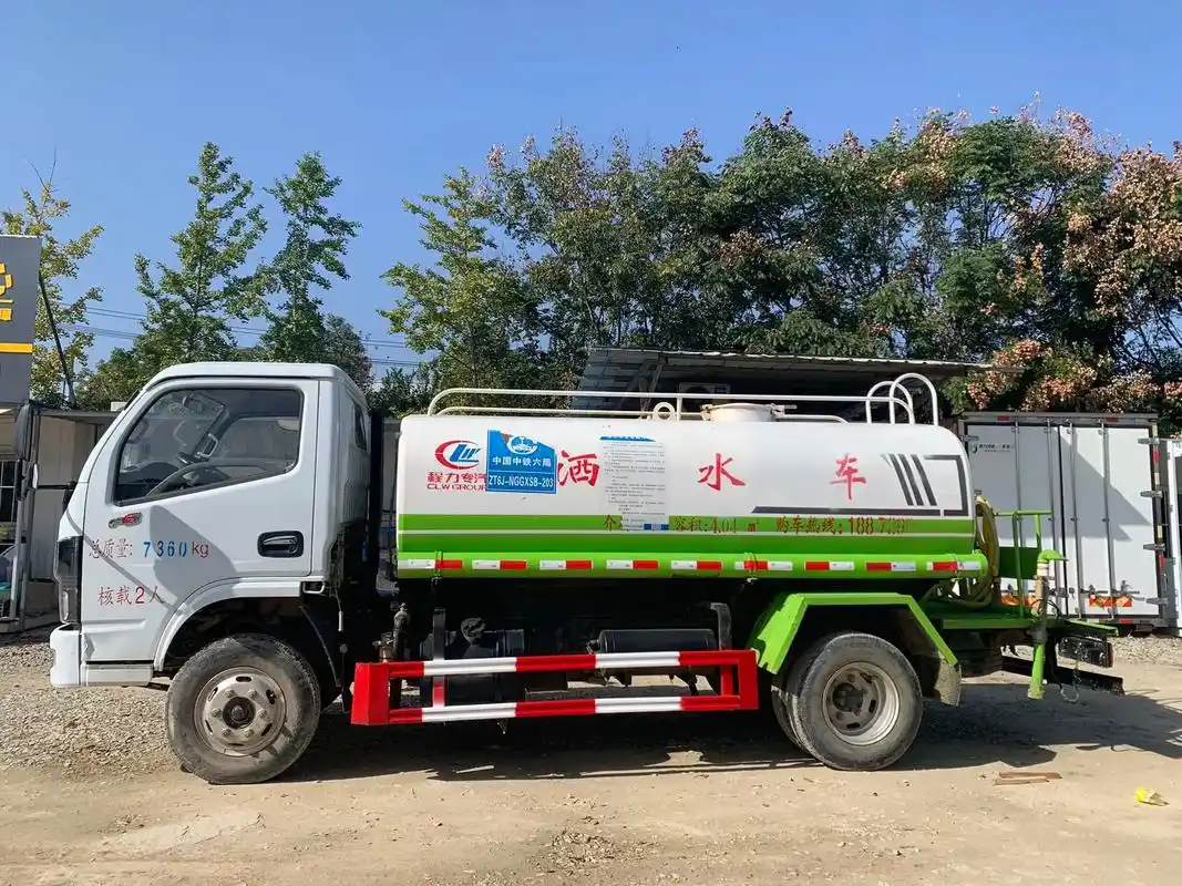 东风福瑞卡5方洒水车