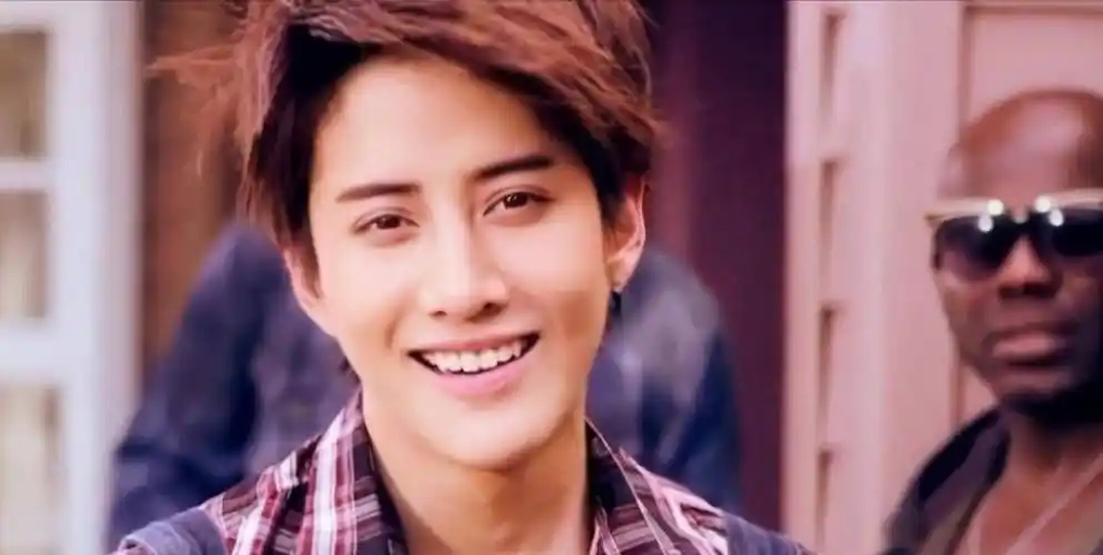 泰星mike时隔一年终于见到儿子,撤诉与sarah私下和解_网友_生活_视频