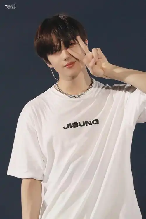朴志晟_jisungpark