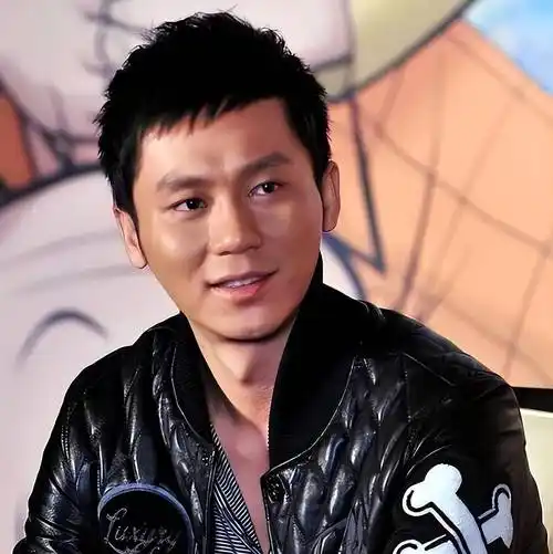 原创和范爷分手5年后李晨深夜发文高调宣布好消息终于摆脱了困境