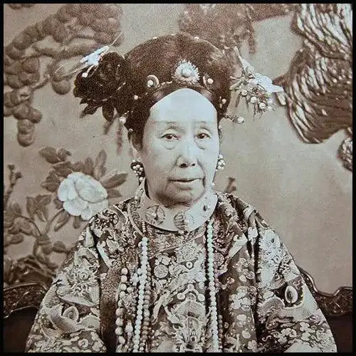 慈禧太后为何喜欢拍照片?只要是新鲜的我都愿意试试_百科ta说