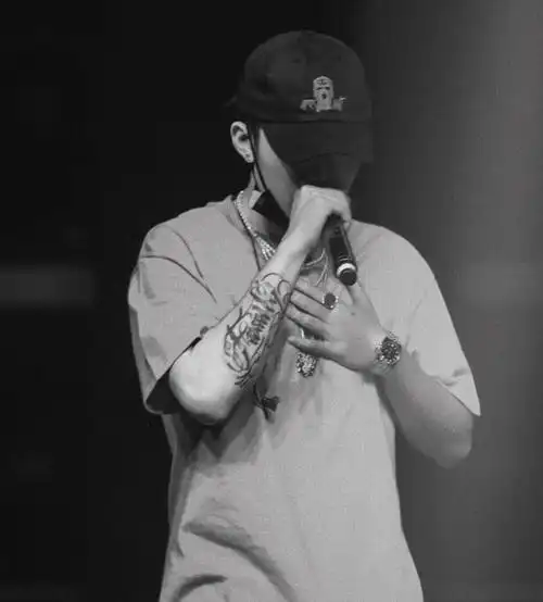 曾经的"万磁王"有多狂,如今的pgone就多可怜