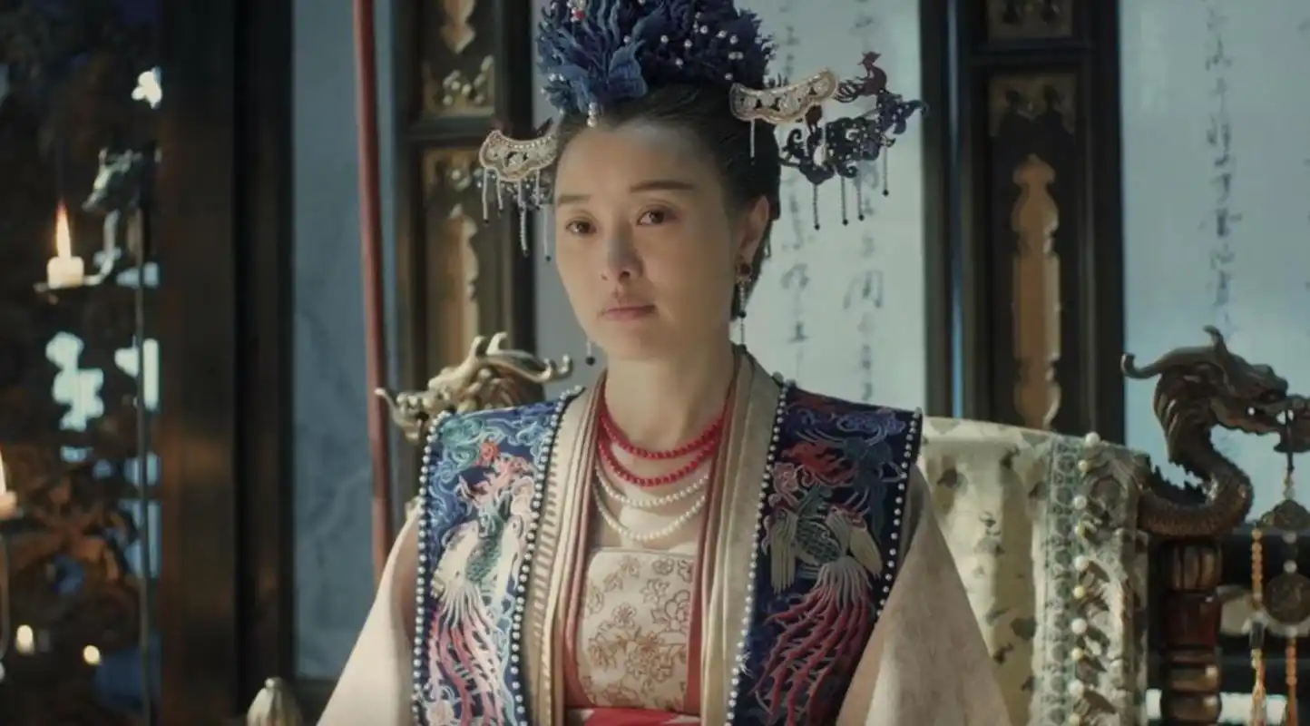 《清平乐》中的刘太后,一点更胜武则天,宋真宗对她情有独钟_刘娥