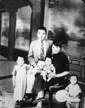 1949年杨虎城遇害,半个世纪后杨的孙子找到真凶:祝您活到110岁