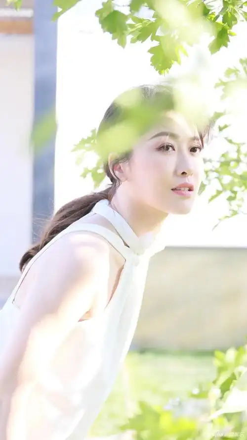 周丽淇性感写真照片