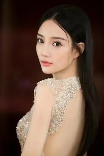 盘点娱乐圈女明星的侧颜每一位都很迷人最后一位让人惊艳