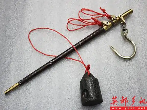 【诗文选粹】洪天平:杆秤 秤杆|秤砣|秤星|秤钩_网易订阅