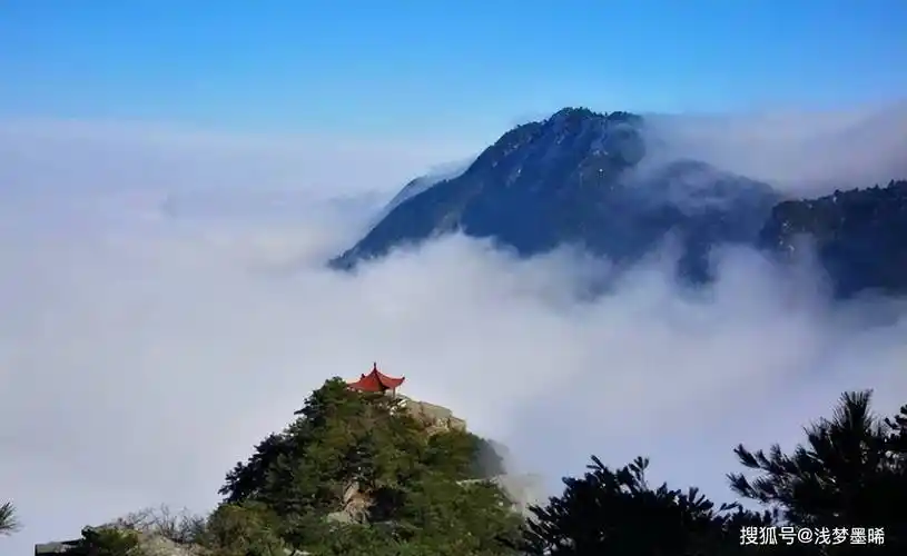 宋代一和尚看庐山瀑布突然悟道,圆寂时留下了一句偈语,引人深思_佛家