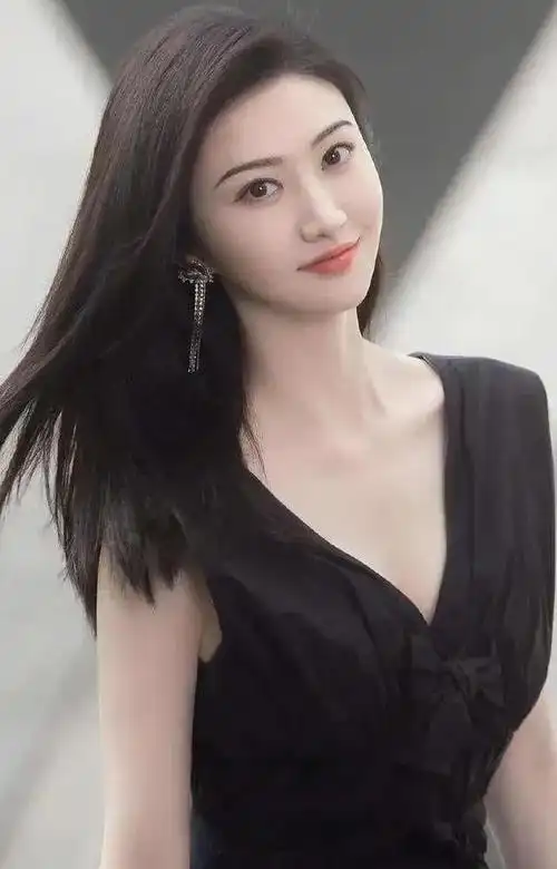 景甜长相甜美清纯靓丽楚楚动人