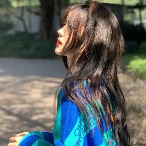 女生头像侧脸长发气质超仙唯美漂亮高清侧颜头像图片头像ins女生头像