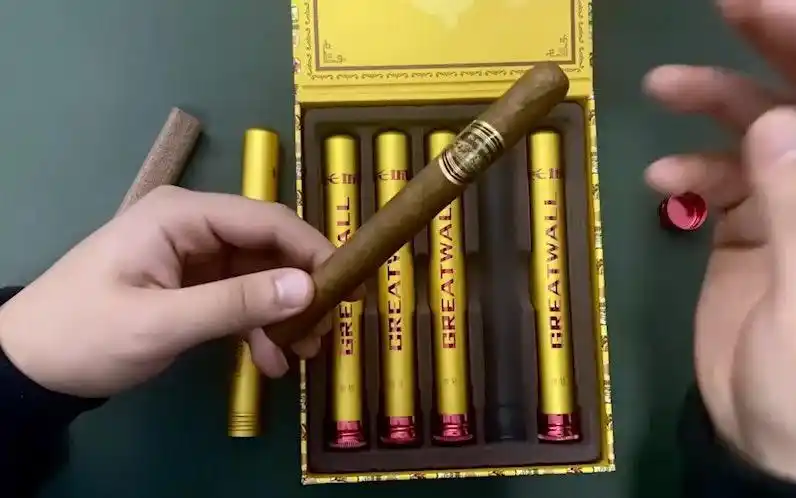 开箱长城雪茄铝管三号_哔哩哔哩 (゜-゜)つロ 干杯~-bilibili