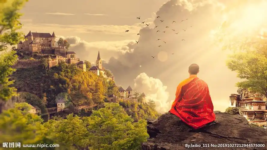 山间打坐的和尚