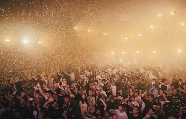 活动报名深圳最火酒吧arena邀你参加圣诞电音狂欢