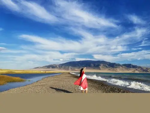 生活不止眼前的苟且,还有诗和远方的田野