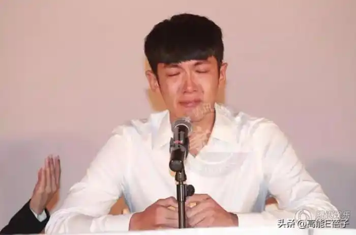 小时代柯震东柯震东这是第几次哭了