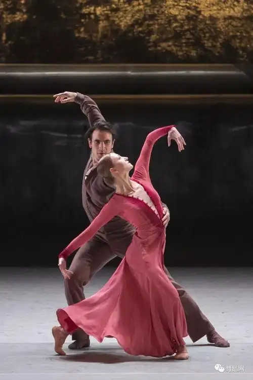 经典双人舞造型舞姿收藏早晚你会用到的