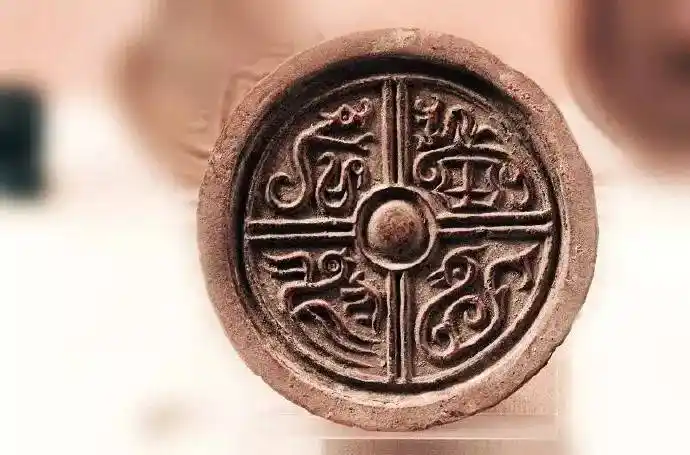 汉代瓦当的古风神韵
