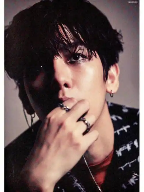 东南蛊王边伯贤