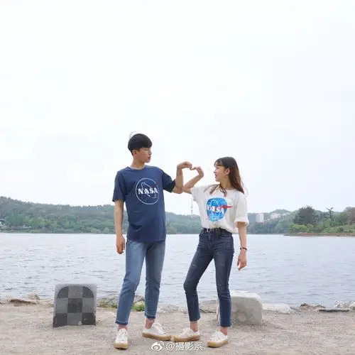 情侣旅行pose大全