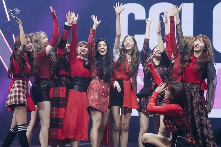 izone发展反转不断,因公司陷争议,登顶五代第一却只能遗憾收场?