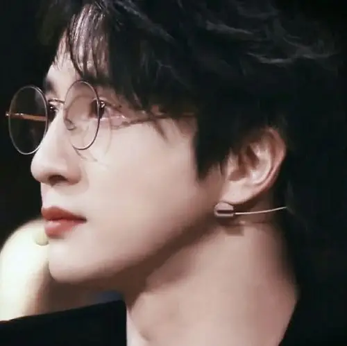 薛之谦-爱豆头像铺sq-话本小说网