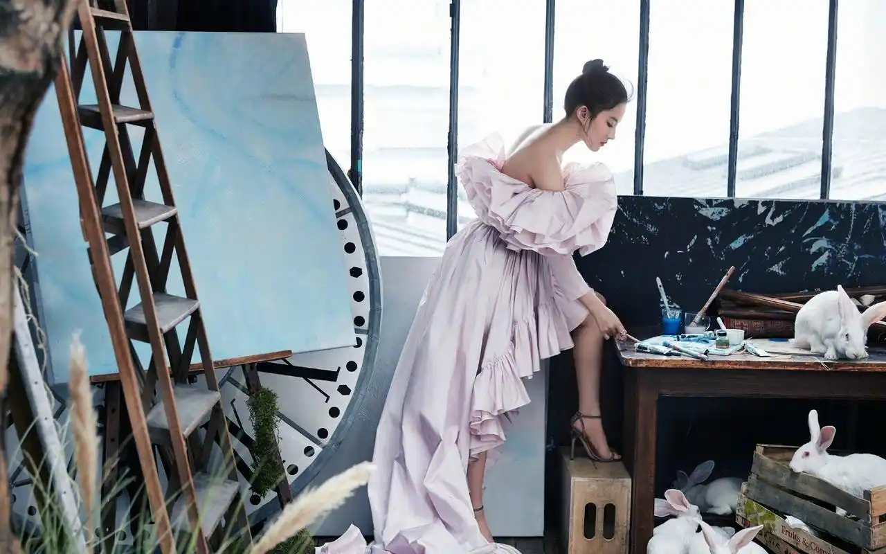 刘亦菲仙气十足写真壁纸_拥有逆天美颜的刘天仙