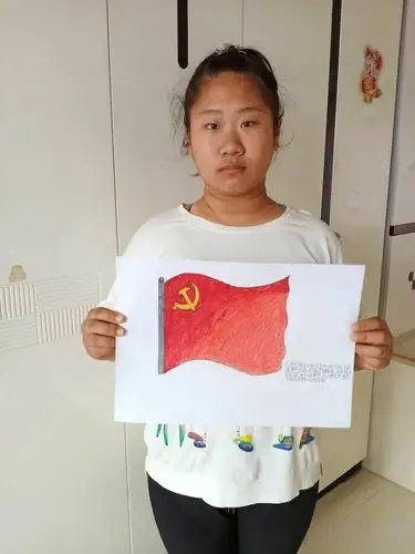 画党旗 感党恩,"七·一"我们这样过