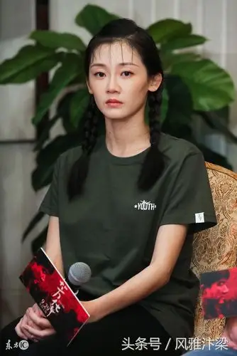 冯小刚导演对《芳华》女主角何小萍饰演者苗苗的评价仅两个字