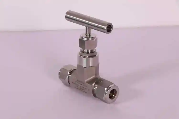 仪表阀门卡套锻件式针型阀