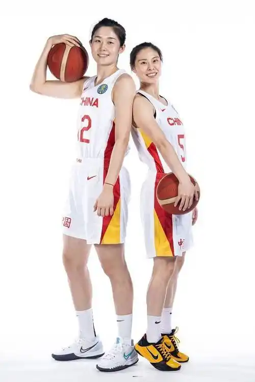 女篮必胜决心不容动摇,必须找回男篮丢掉的尊严_中国女篮_成绩_世界杯