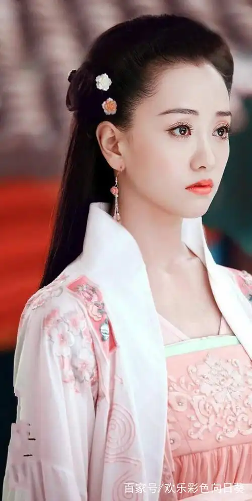 这些女明星的古装扮相,真的像是从古代壁画中走出来的古代美人儿