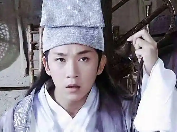 重温潘粤明版《白蛇传》看16年前古装剧的"表白台词"有多硬核_许仙_白