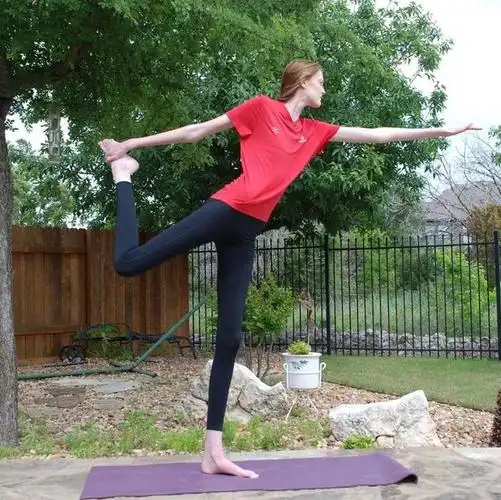 5个世界上最高的美女巨人,这么逆天的大长腿,谁看了不羡慕?