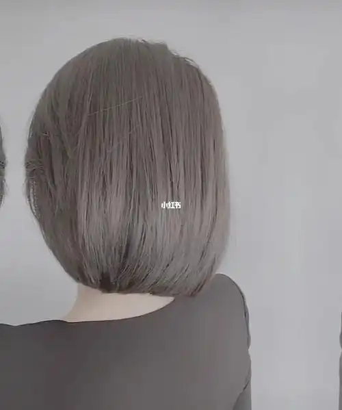 78以灰色为主调的深色系,掉色很慢而且越掉越好看@薯队长@薯管家