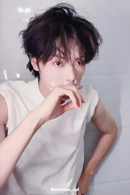 肖宇梁超话95#肖宇梁#95#向全世界安利肖宇梁