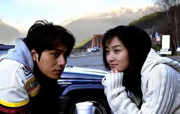 从央视"最清纯女主播"到"黄金配角",46岁赵子琪,终于