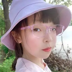 专业青少年tr90柔软轻眼镜架小学生儿童贝壳离焦近视多点离焦镜片