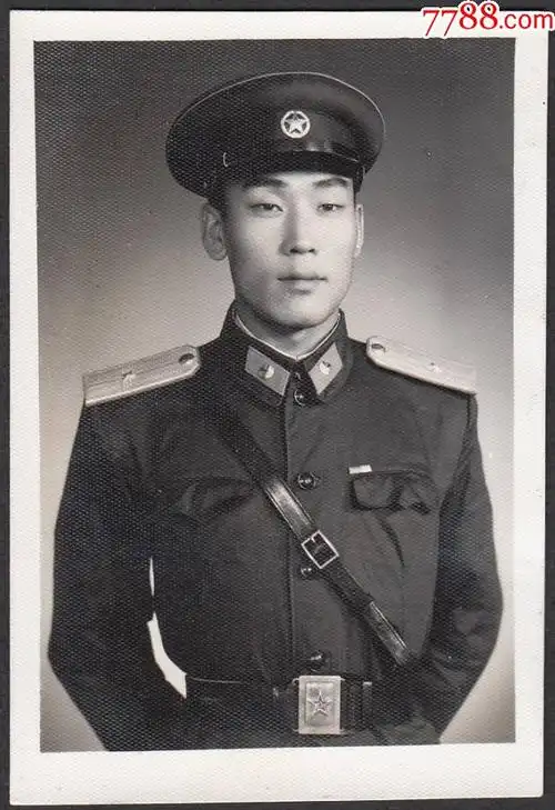 五十年代军官