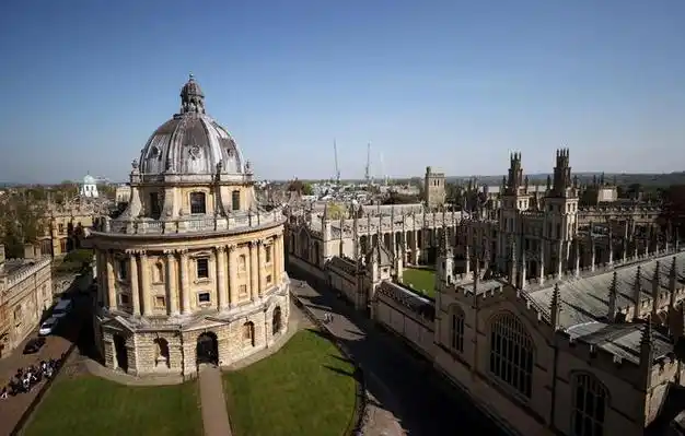 网络热词"魅力"当选牛津年度词|李颖|英国|语料库|牛津大学出版社_网