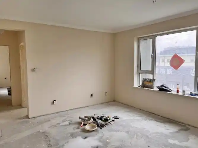 机器调色立邦网红荷兰乳酪,阴天刚刷完效果,照片比实际颜色稍深,干透