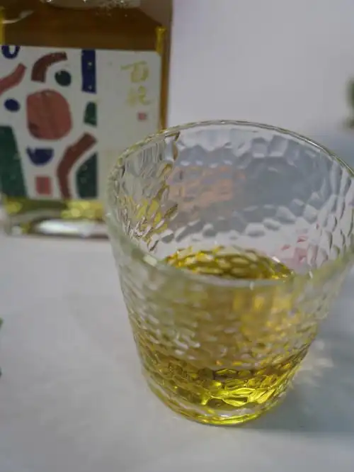 喝酒就喝恒顺小百花感觉刚刚好