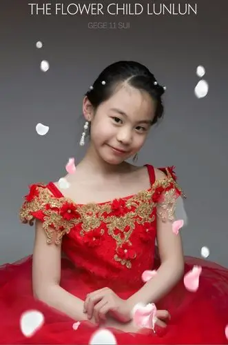 小姑娘12岁啦!萌萌哒!加微信拍照片15803410604