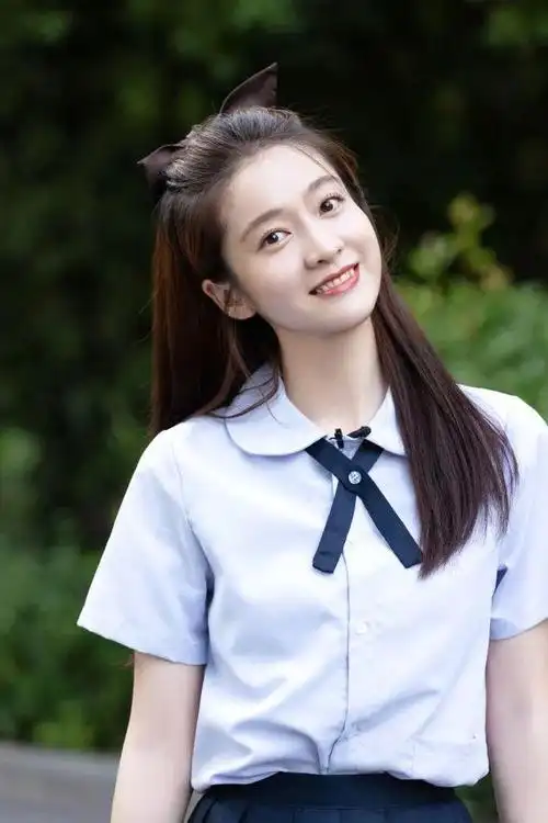 c大导向前妻示好吴磊被碰瓷李宇春压后辈张雪迎为爱退圈姨太问答