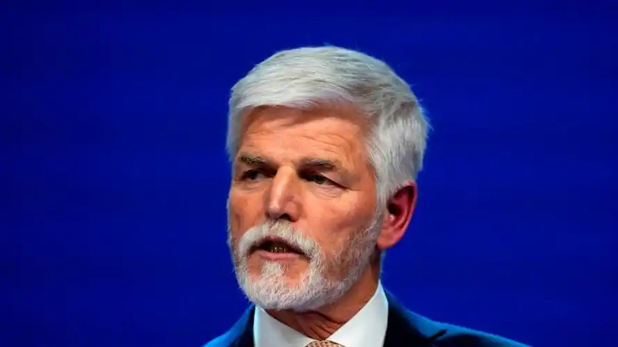 外媒捷克总统提议严格监视俄罗斯人像二战时美国对日本人那样