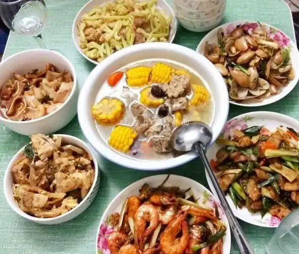 这样一桌家常菜大家觉得还可以吗