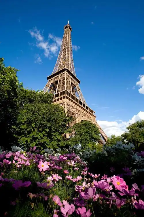 埃菲尔铁塔图片-日落下的巴黎埃菲尔铁塔素材-高清图片-摄影照片-寻图