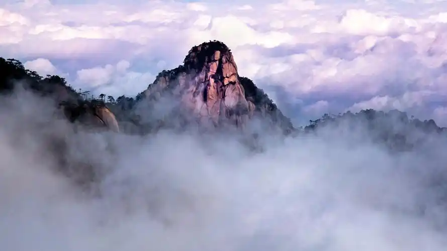 奇山异石三清山