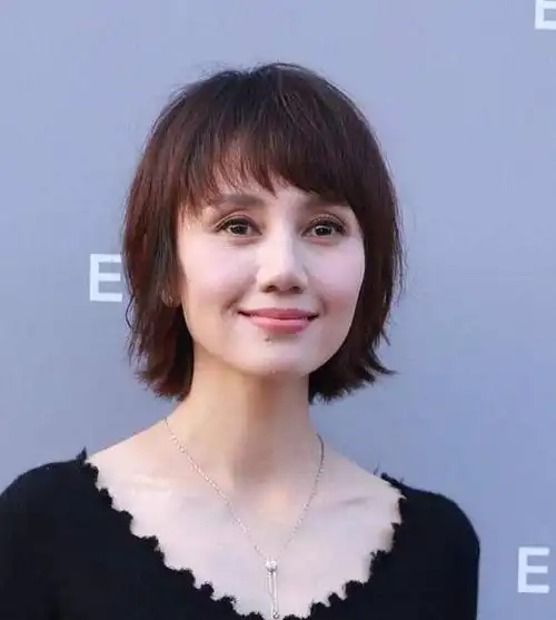 50岁女人别被这3款阿姨短发迷惑俗气又显老剪错变大妈