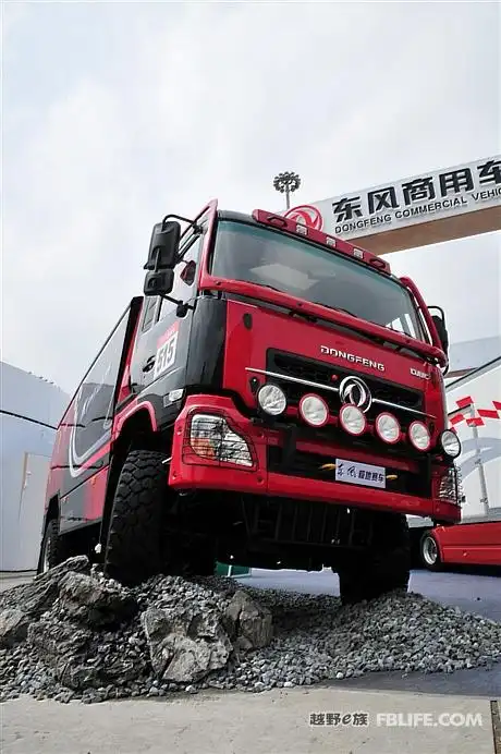 瞄准越野车市场东风4x4越野卡车出炉图片列表